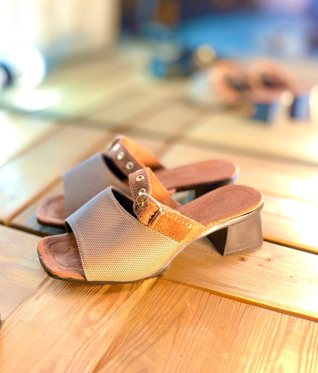 صندل پاشنه دار زنانه ارسال رایگان